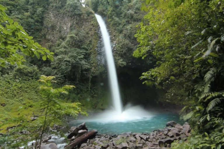 La Fortuna waterfall