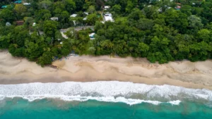 Le Cameleon Beach drone